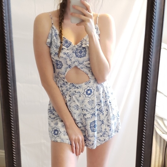 PacSun | Romper - Picture 1 of 8